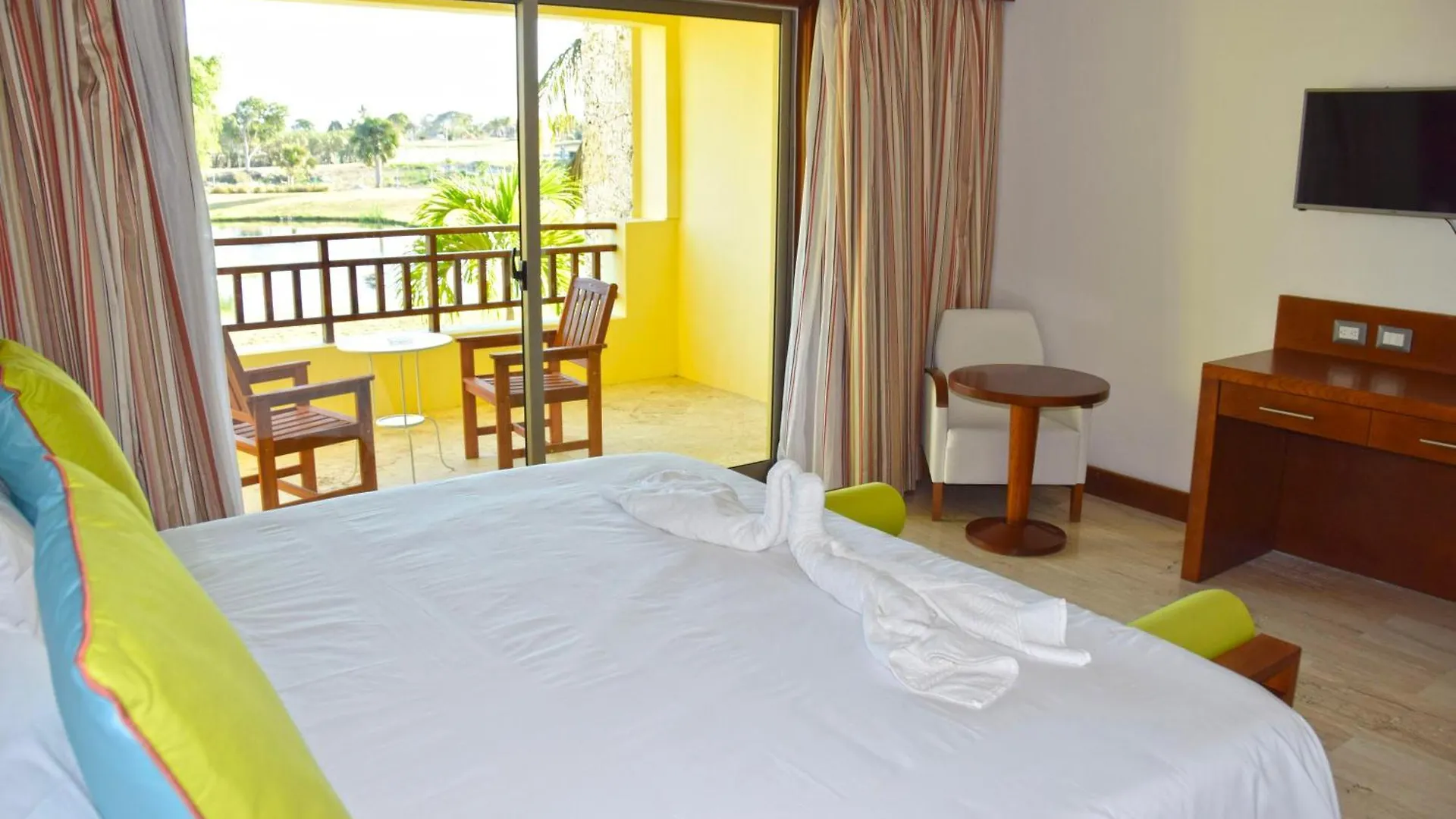 Sunset World All Suites Punta Cana Hotel